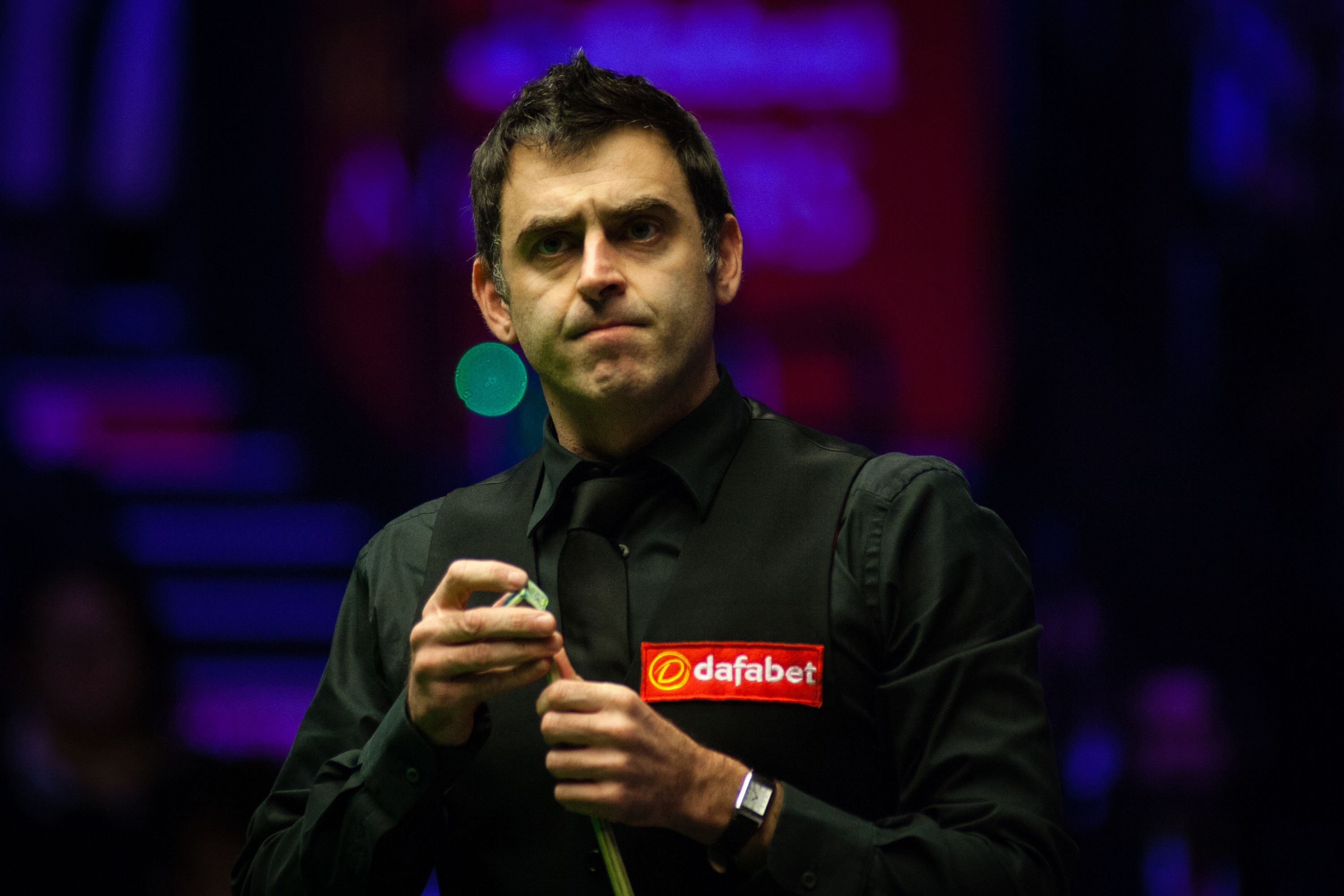 米亚托维奇：球员不应挑衅，但扔杂物的球迷不应再踏入球场