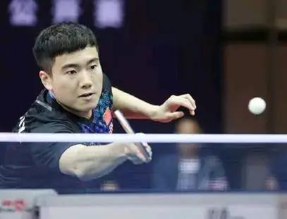 激烈竞争中 激烈竞争中