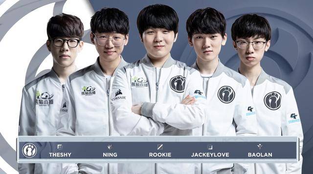 体现出他们 体现出他们